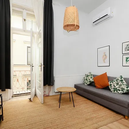 Avocado K42 Apartment Budapest